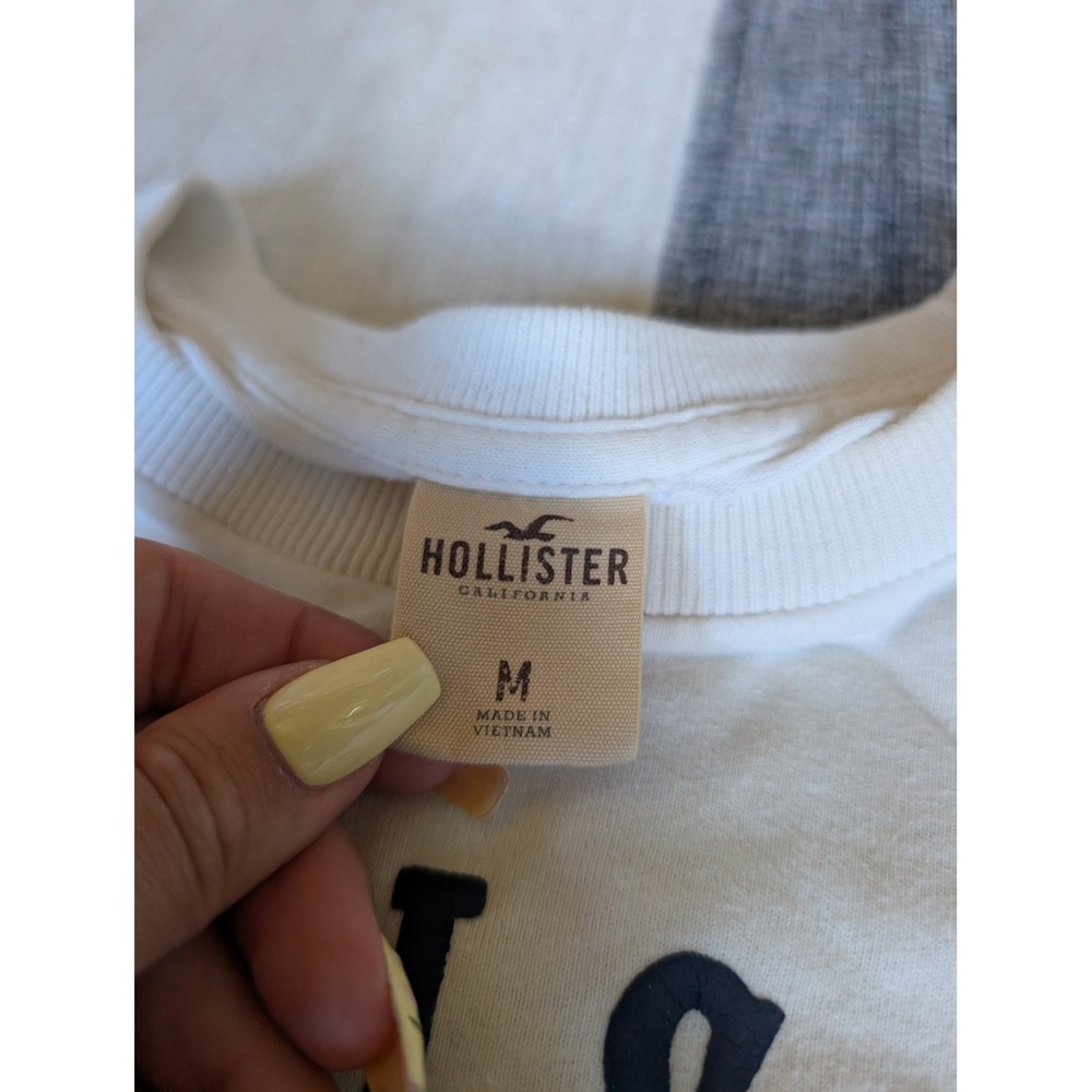 Hollister California Graphic Tee Mens Medium White Short Sleeve Cotton T-Shirt - Picture 4 of 4